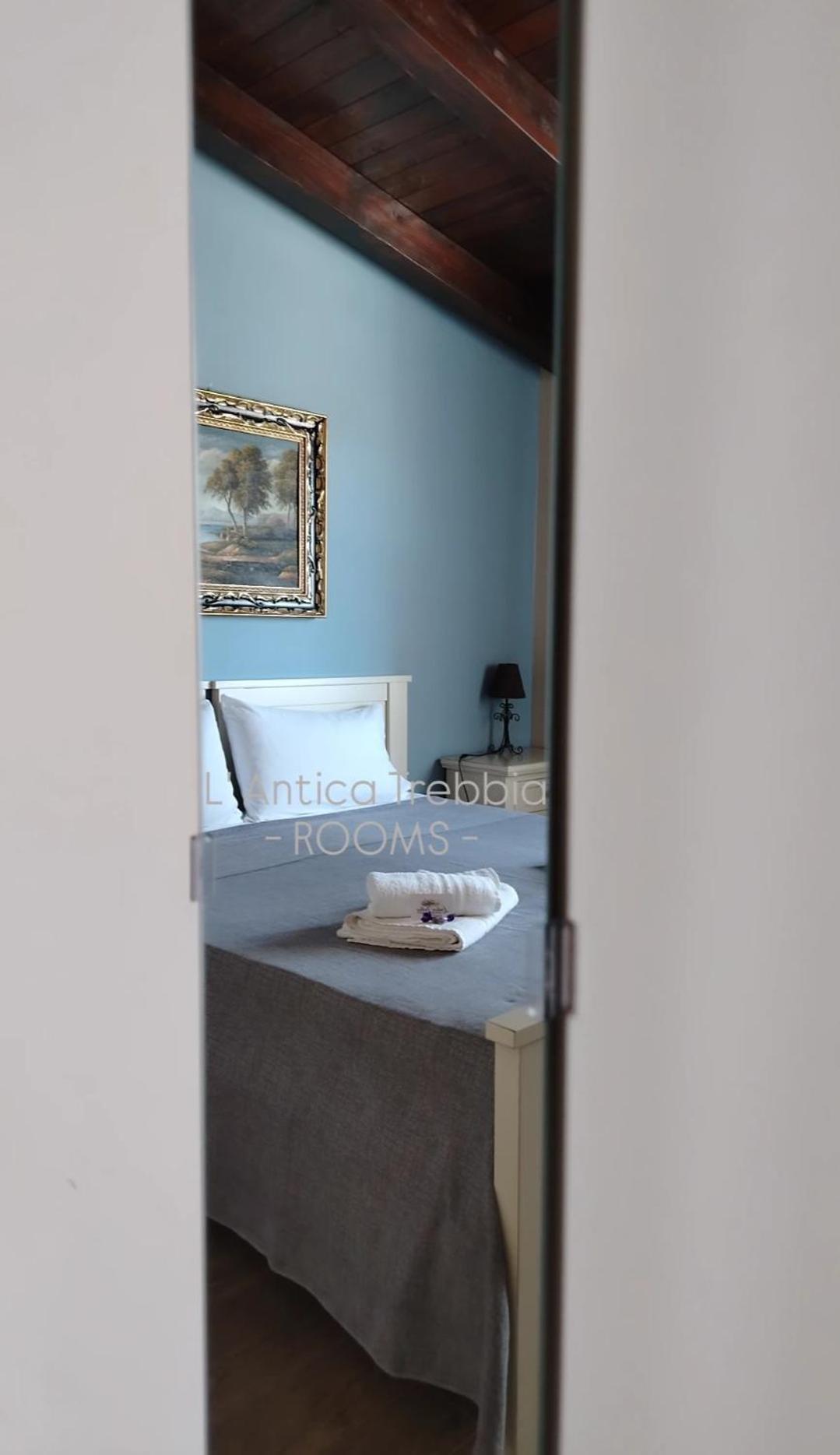 L' Antica Trebbia - Rooms 칼타니세타 외부 사진